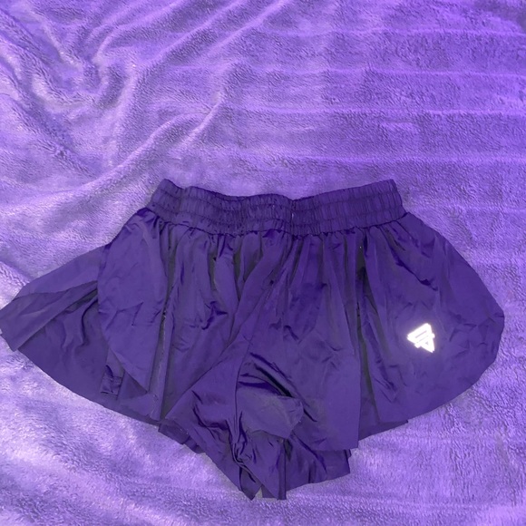 Running shorts - Picture 2 of 4